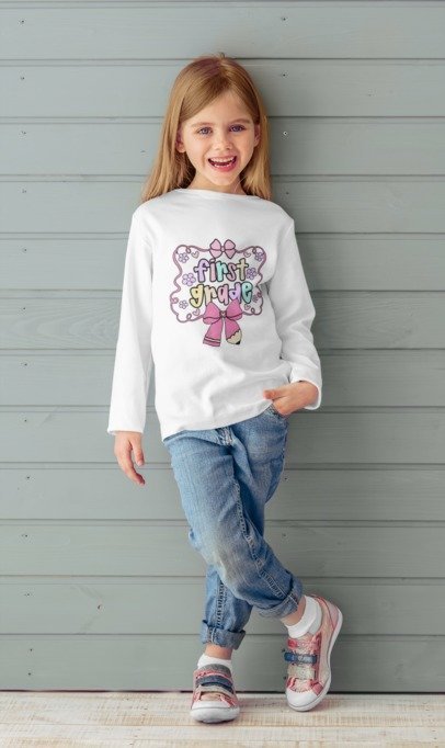 First Grade T-shirt with Pink Bow