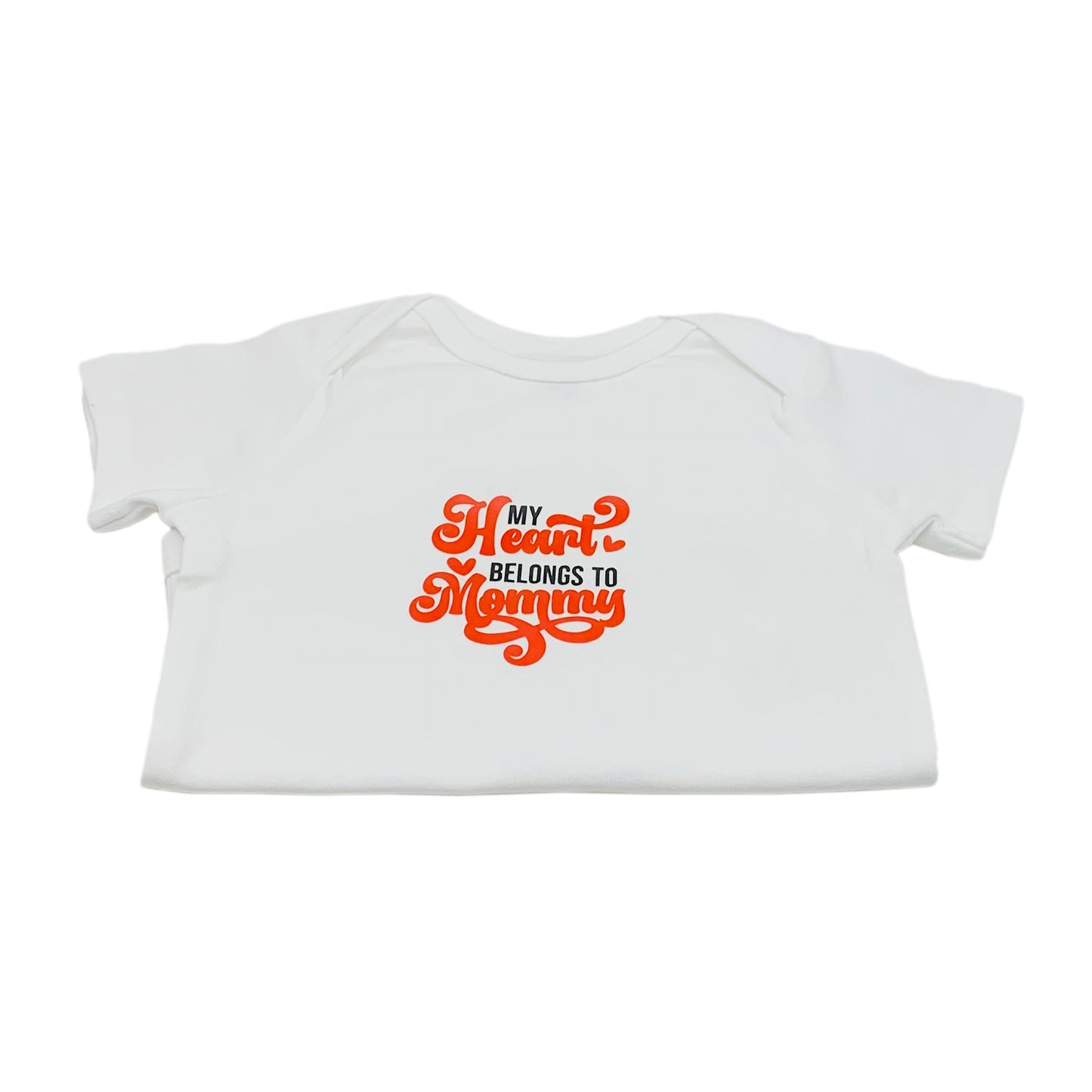 Short sleeve baby bodysuit (White) - My Heart Belongs to Mommy